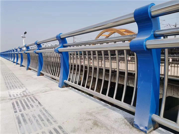 蚌埠304不锈钢复合管护栏的生产工艺揭秘